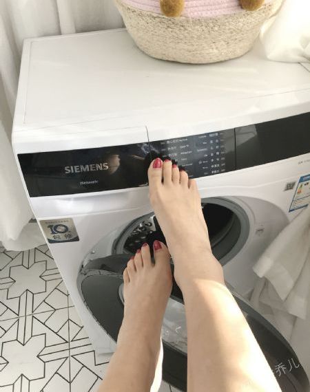 老师穿黑色丝袜自慰网站_720电影在线看