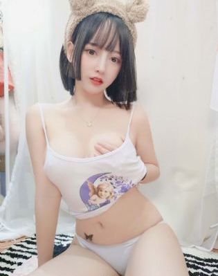 欧美塑料珍珠手链_1080免费全集观看