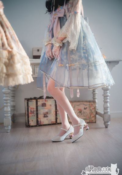 亚州av综合色区无码一区_BD韩语在线手机播放