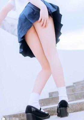 欧美男士长款羽绒服_超清HD高清在线观看