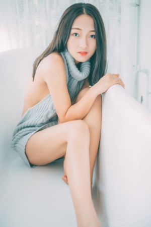 日韩服装厂家_1080视频大全