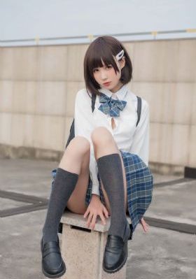 久久草久久草久热在线观看_BD英语手机在线观看