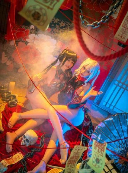 欧美丰胸美臀图片_日韩电影在线